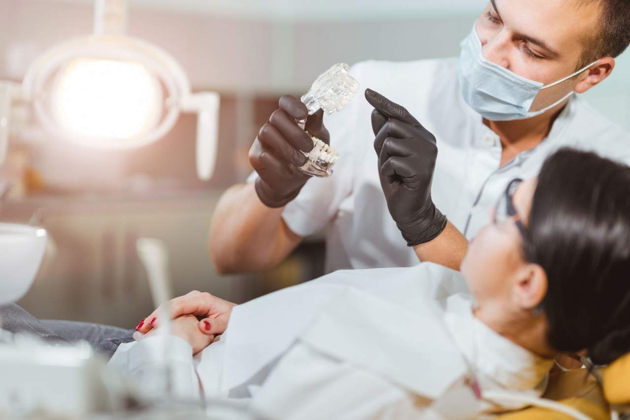 Curso para odontólogos en España: Helident Training Center