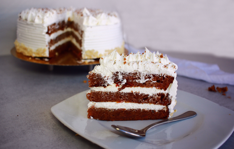 Foto de Leon the Baker lanza a la venta su Tarta de zanahoria sin