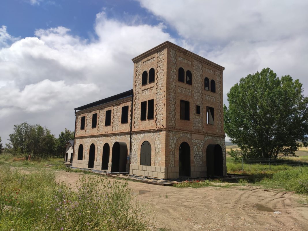 Foto de Apeadero de La Melgosa, en rehabilitación actualmente.
