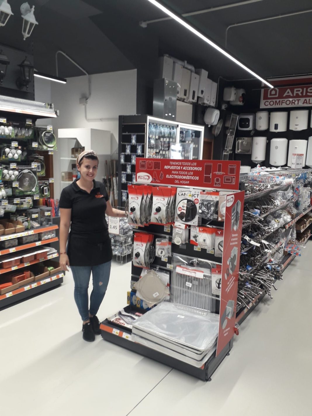 Foto de Ferretería Ucanca de Tenerife se suma a los productos de