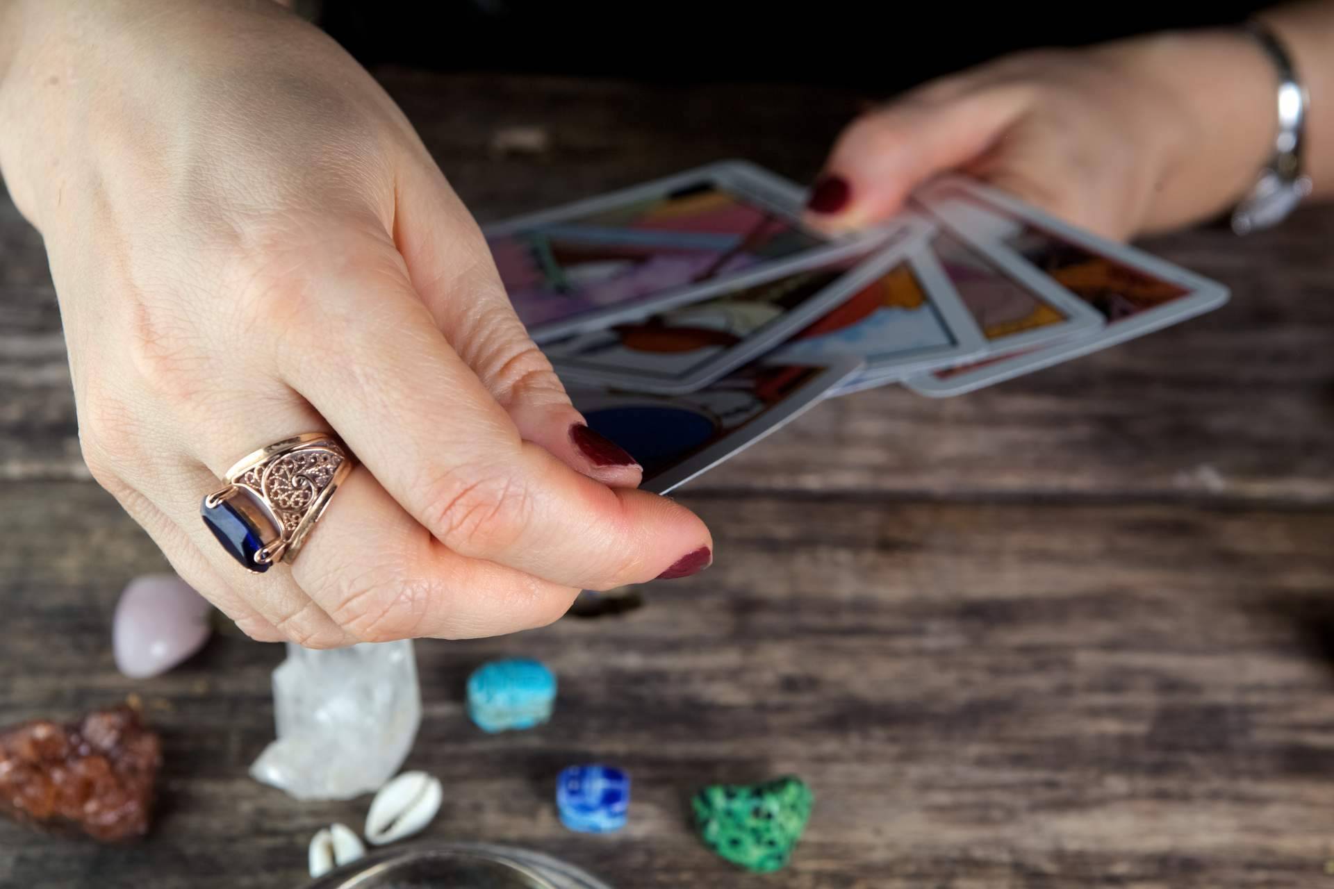 ¿Por qué el tarot de la vidente española Tarot Visa es uno de los más fiables?