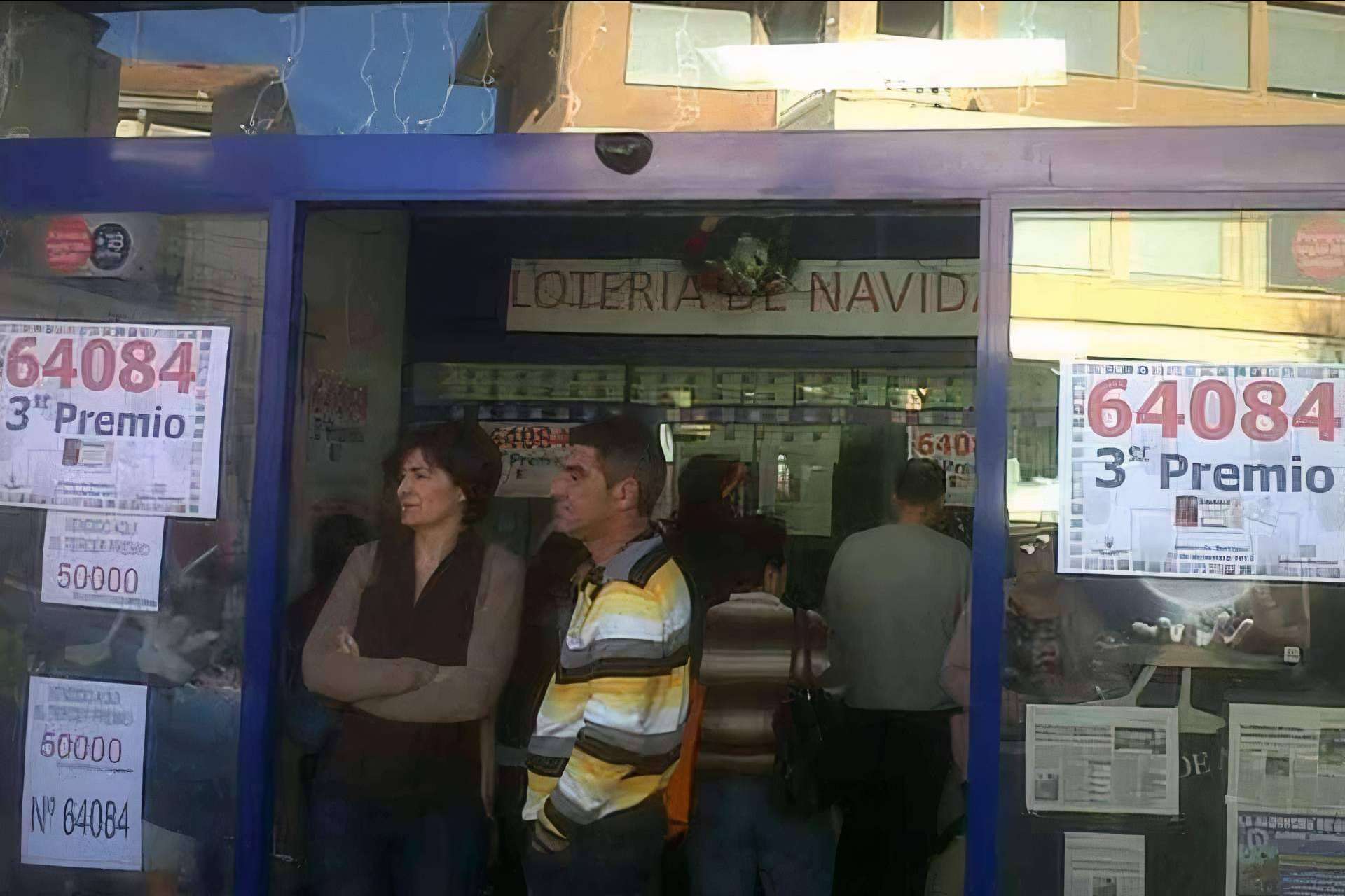 Los décimos de Lotería de Navidad de Valencia llegan en 48H