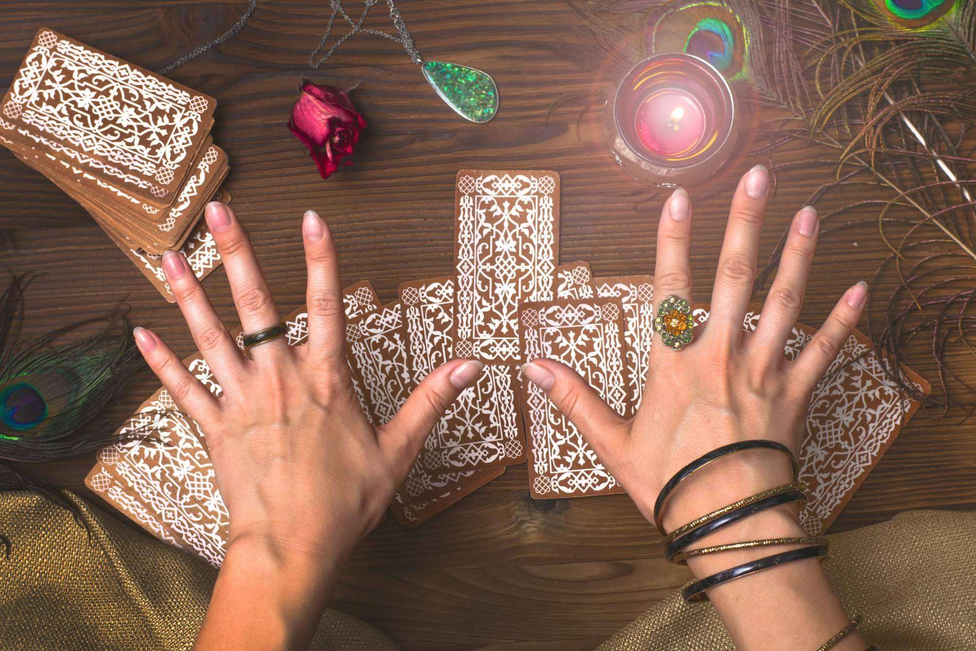 Tarot 5 por 15: ¿Una sesión de 15 minutos es suficiente?