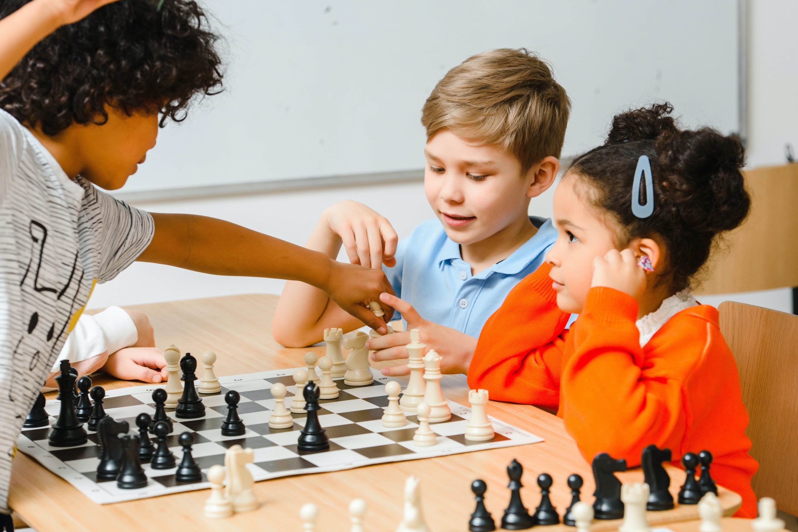 Colegio Ingenio explica los beneficios de enseñar ajedrez a los niños