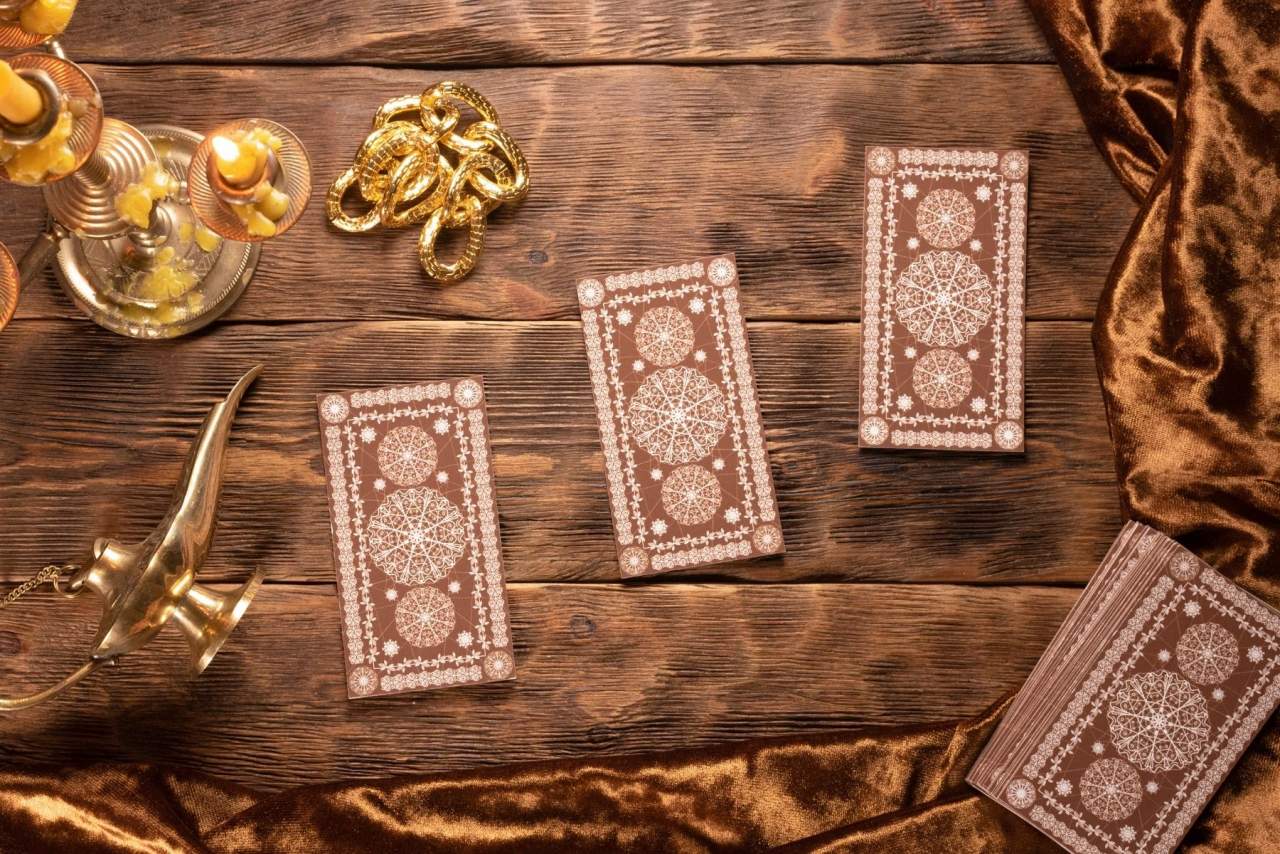 LeoTarot ofrece Tarot gratis 3 cartas