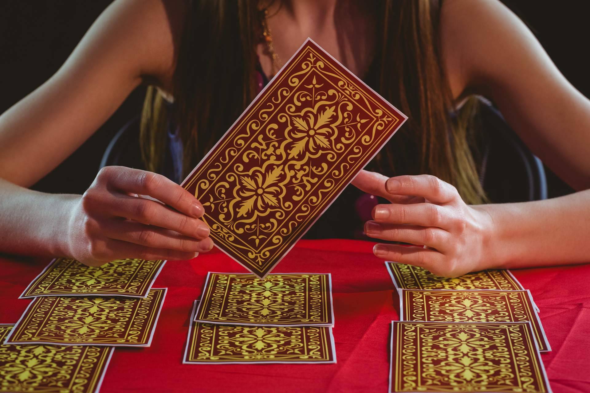 El Tarot económico del Tarot de las Meigas