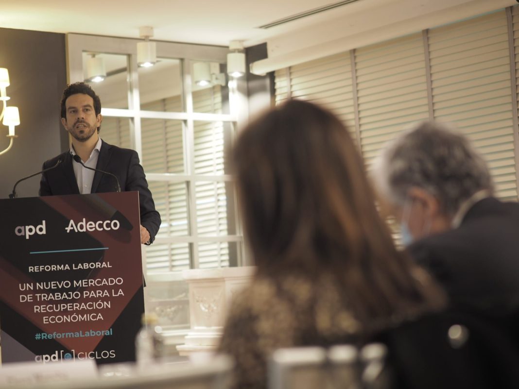Foto de José Oreiro, director de Adecco en Galicia y Asturias