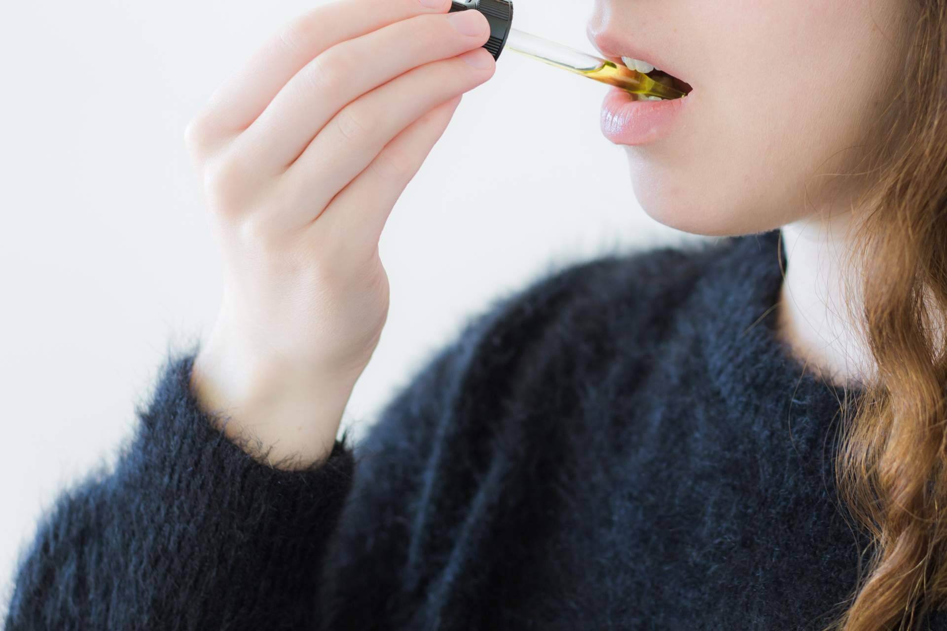 Conocer los beneficios del CBD para la migraña