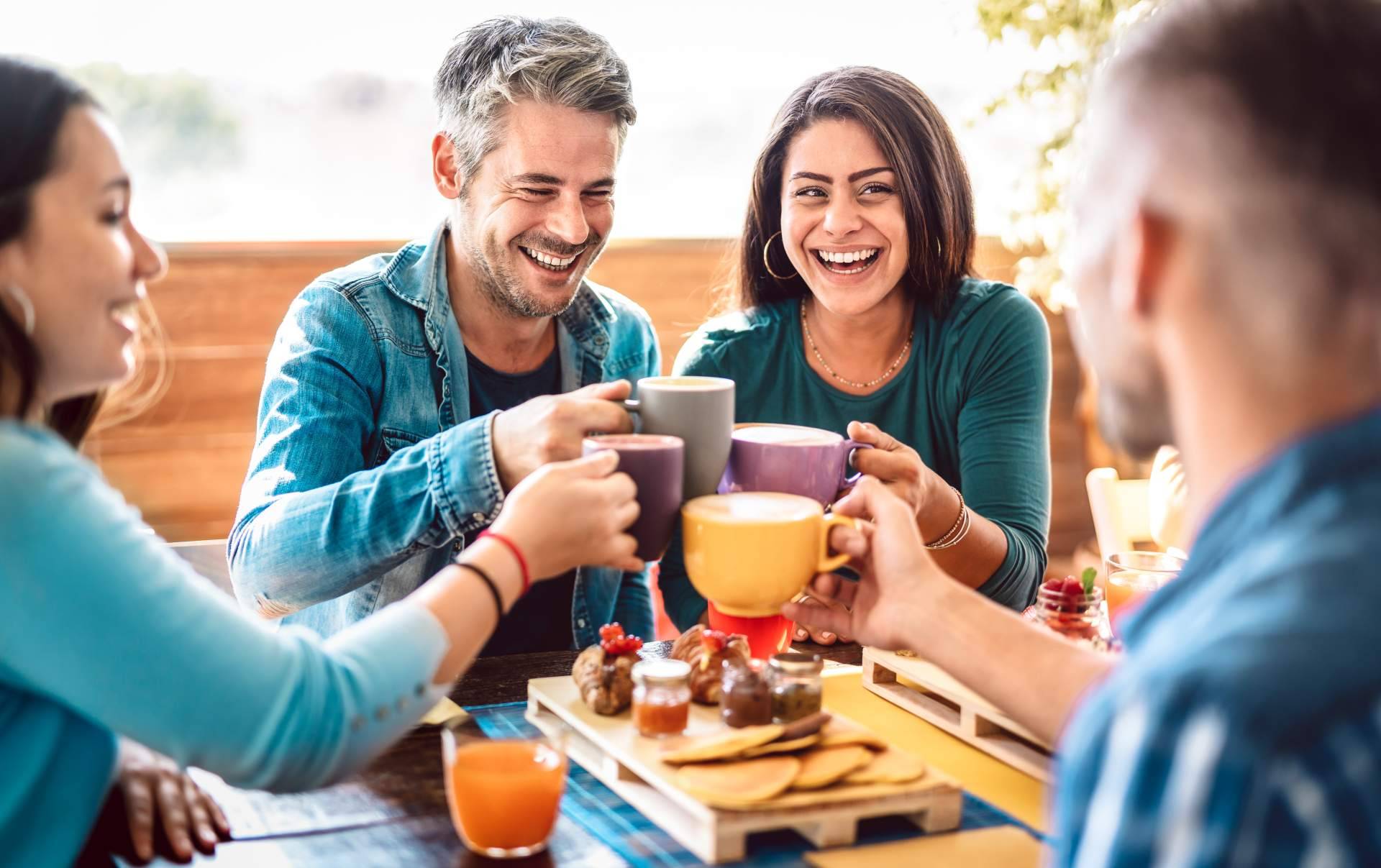 Dónde leer relatos swinger, en Solo Adultos Dating