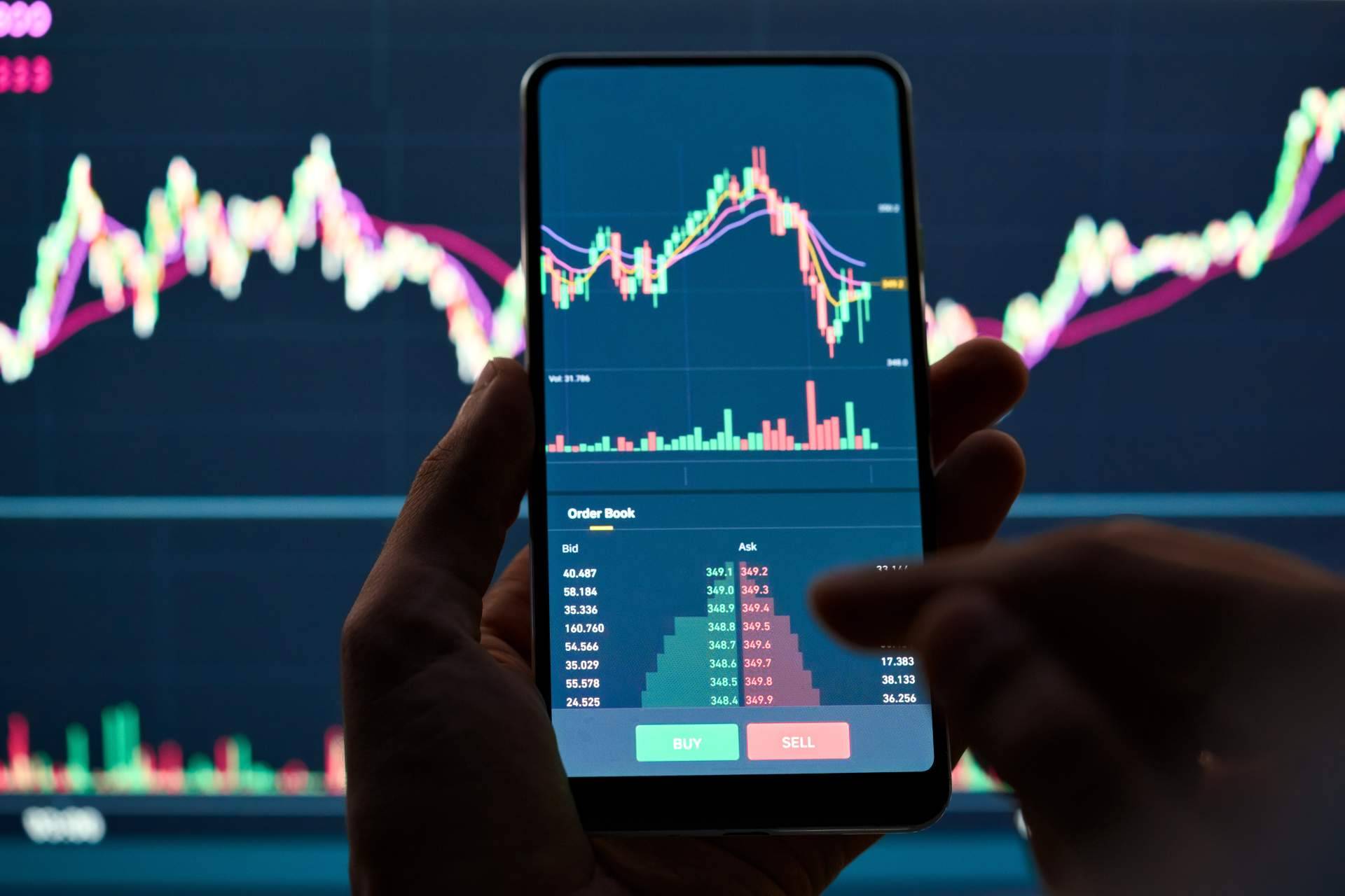 ¿Qué es el trading con CFDs de acciones?